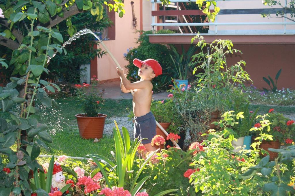 Ferienwohnung Le Jardin de Temeni Egio Exterior foto